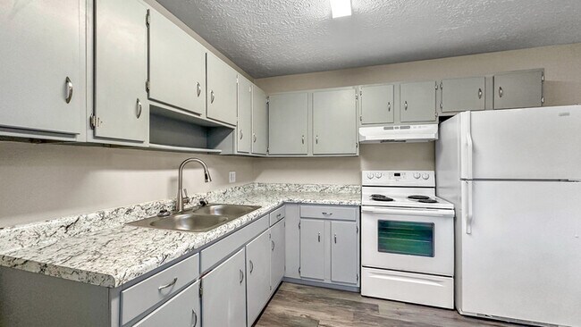 Photo - 2215 Washington Pike