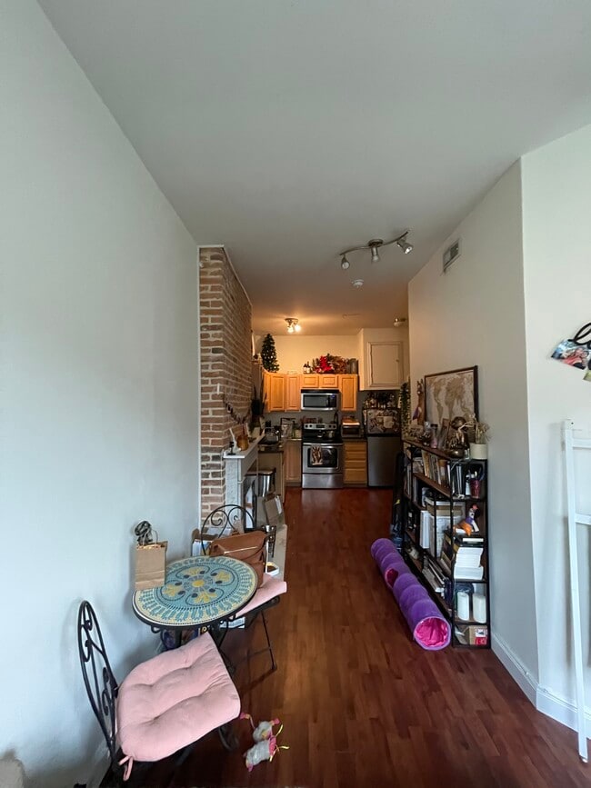 Photo - 927 N Calvert St Unit 2F