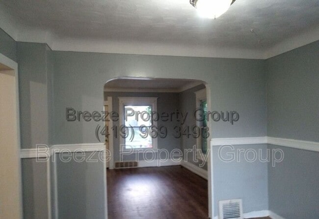 Photo - 826 Mason St