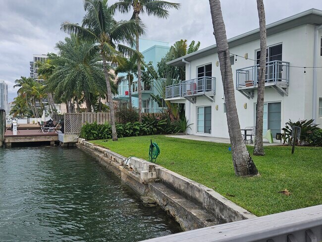 Photo - 6905 Bay Dr Unit 16