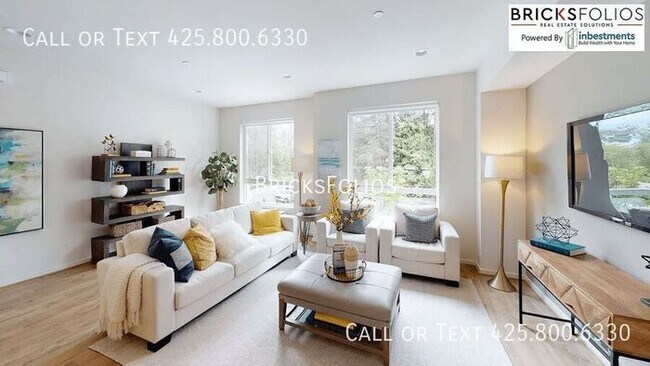 Photo - Live Elevated in Lynnwood –Townhome with G...