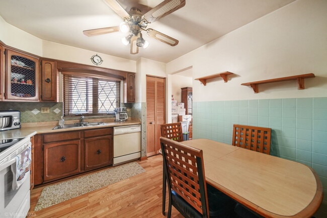 Photo - 1601 N 76th Ct Unit 307