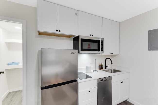 Photo - Wallace Studios