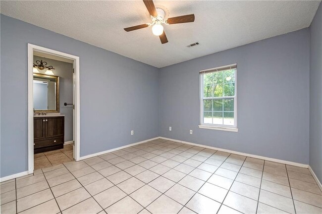 Photo - 3408 W Olive St