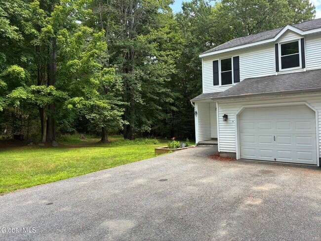 Photo - 57 Goose Hollow Rd