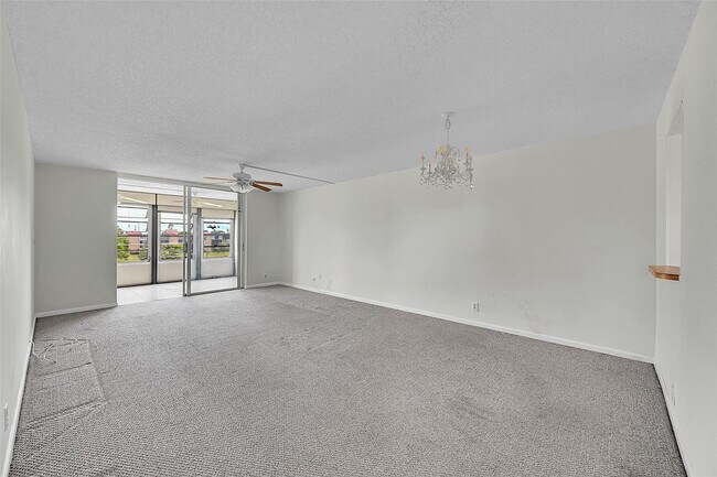 Photo - 7210 Lake Cir Dr Unit 401