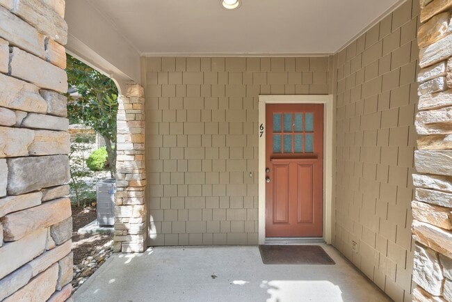 Photo - 67 Woodlily Pl