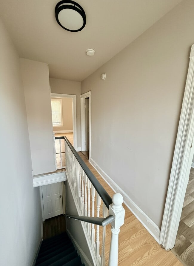 Photo - 88 E Garfield St