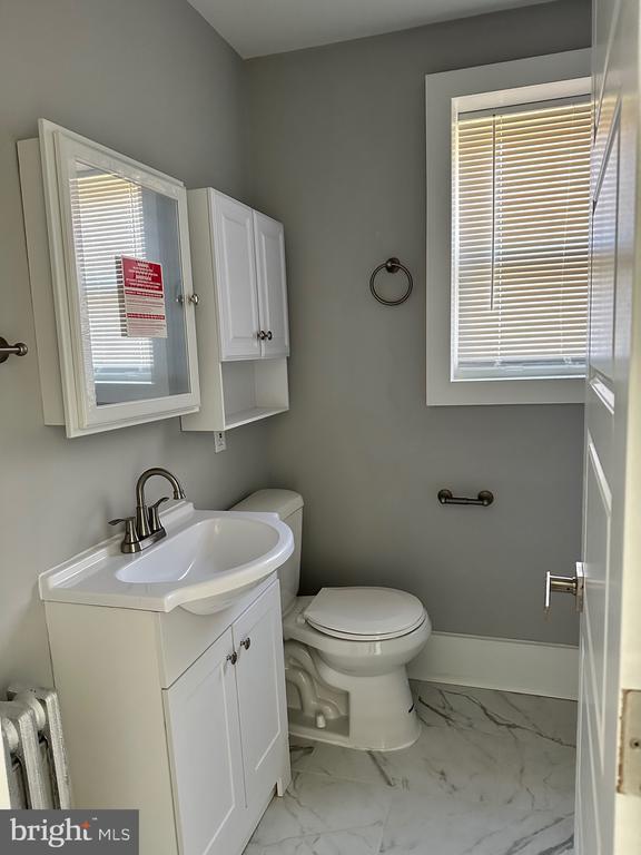 Photo - 144 W Allens Ln Unit A8