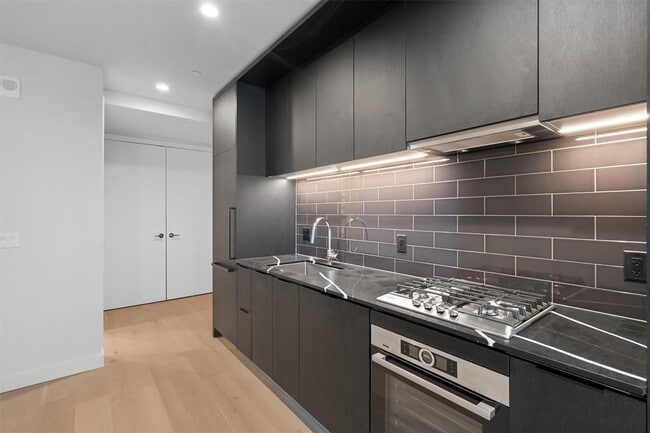 Photo - 44 East Ave Unit 2306