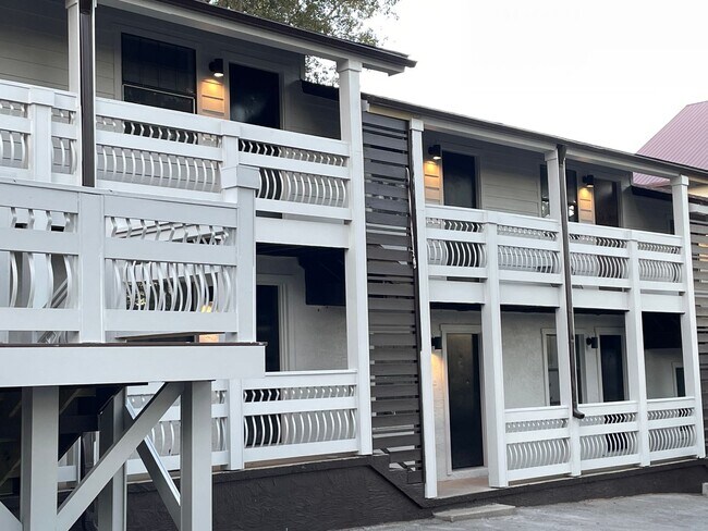 Arrowhead Apartments