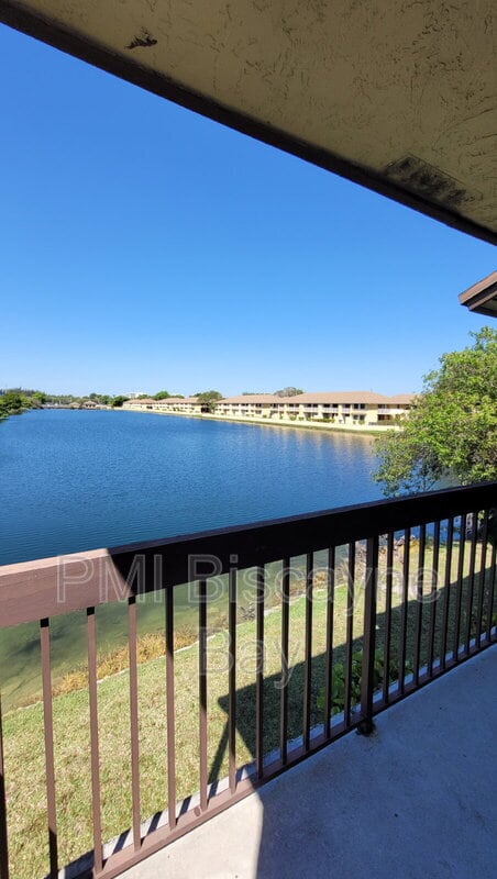 Photo - 415 NW 210th St Unit Apt 204-8