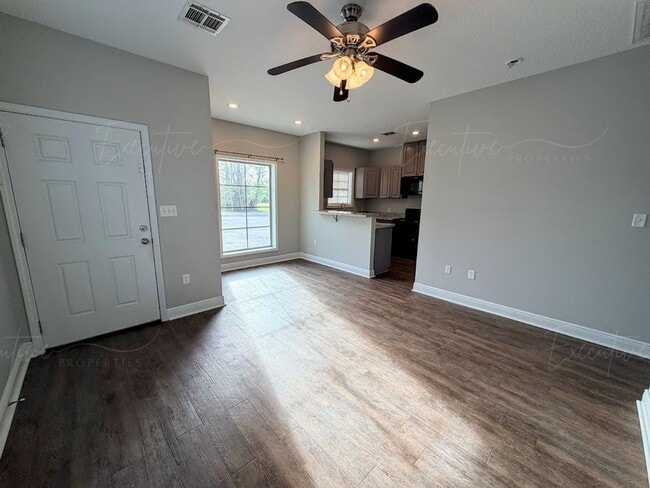 Photo - 2743 Smith Ferry Rd Unidad 2