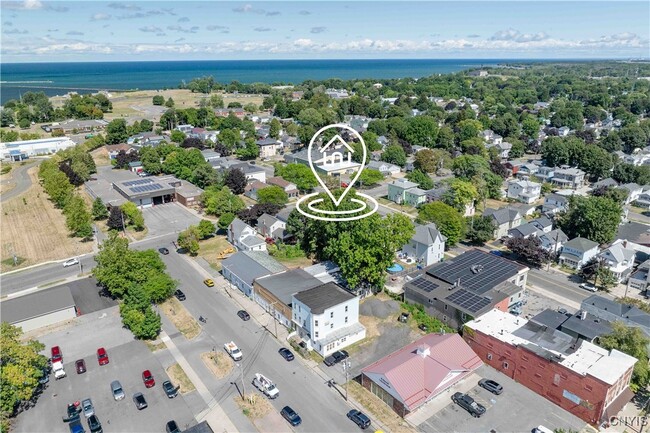 Photo - 42 E Cayuga St