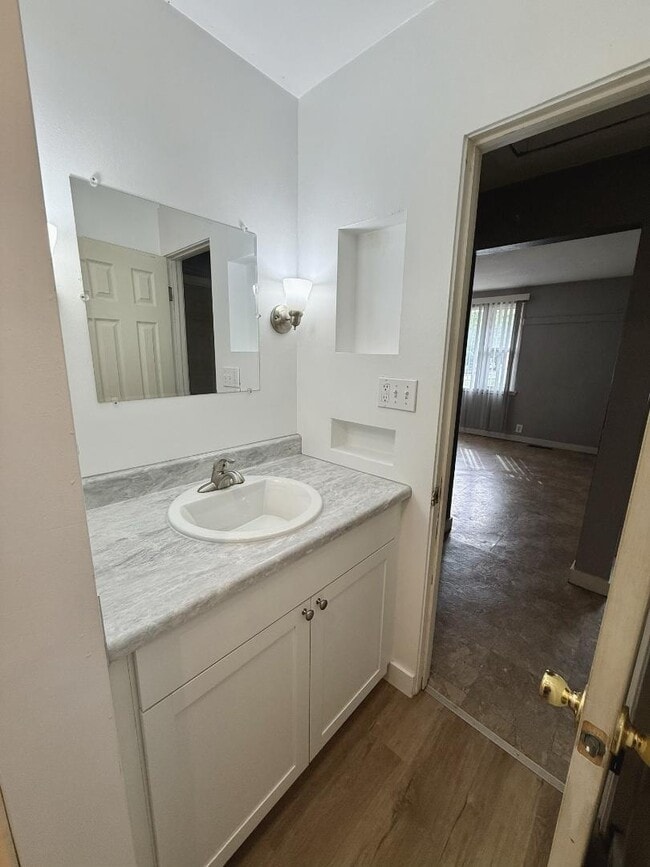 Photo - 1020 W Calhoun St