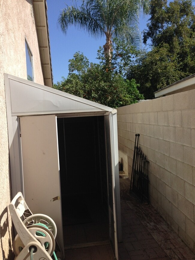 Photo - Silver Creek area. 4BD 2 BA. CLEAN,  NEWLY...