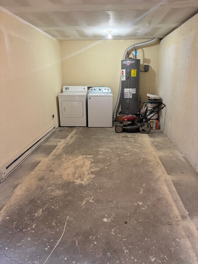 Photo - 2951 Richard Dr