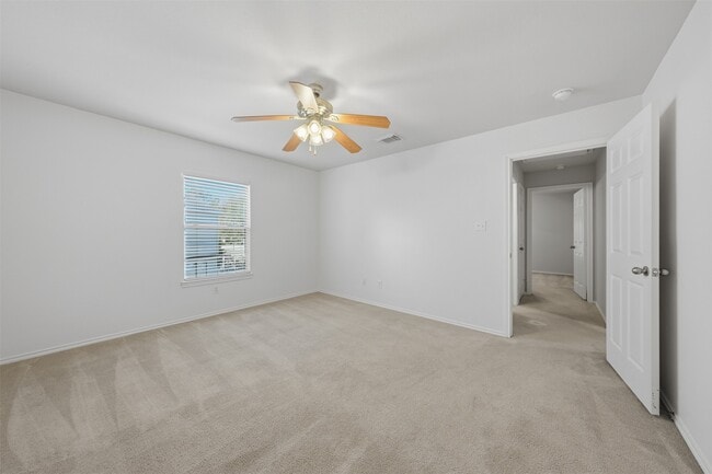 Building Photo - 26038 Palmdale Estate Dr