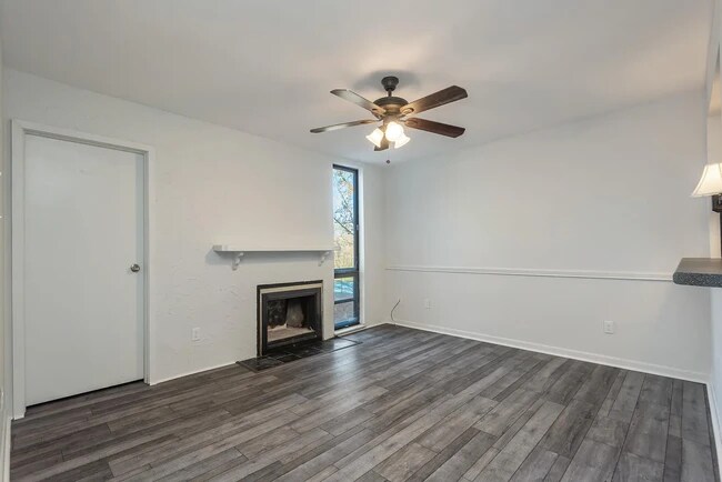 Photo - 98 Valley Forge Dr