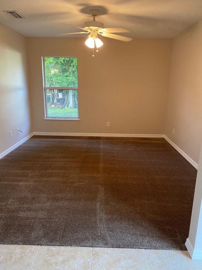 Building Photo - 2 bedroom, 2 bath home for rent