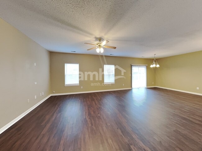 Photo - 657 Blue Meadow Dr