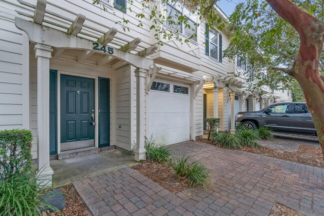 Photo - 245 Mattie M Kelly Blvd Casa