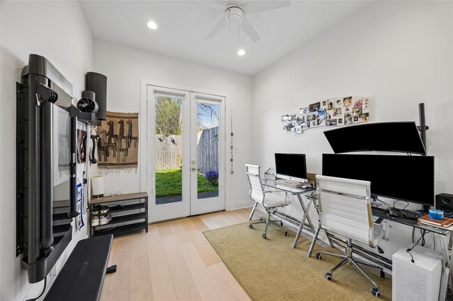 Photo - 3107 Webster St