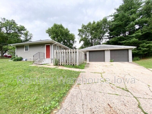 Photo - 2731 Bennett Ave