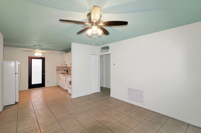 Photo - South Venice Annual Home for Rent