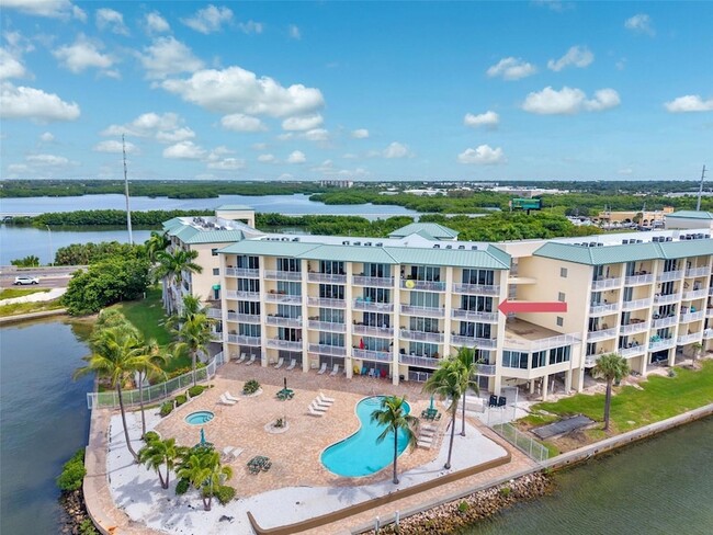 Building Photo - 8800 Bay Pines Blvd Unit 312 Rental