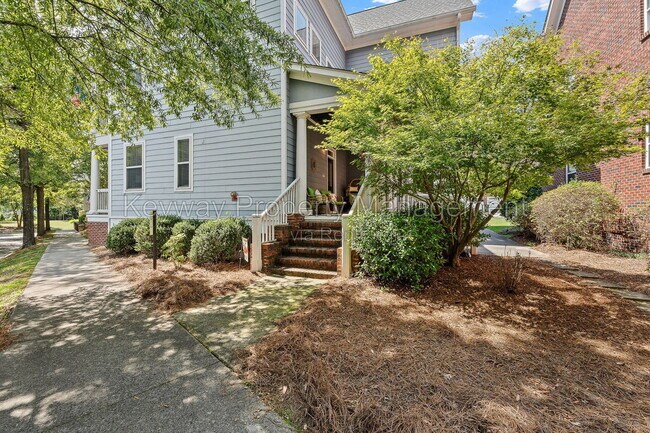 Photo - 321 Landing Dr