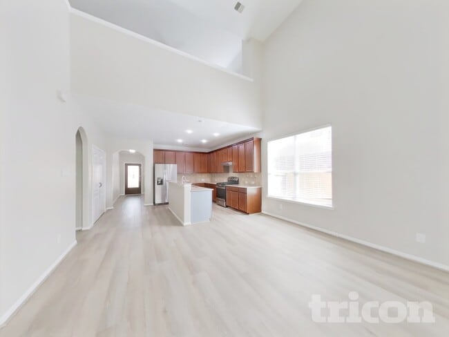 Photo - 6106 Carver Pines Dr