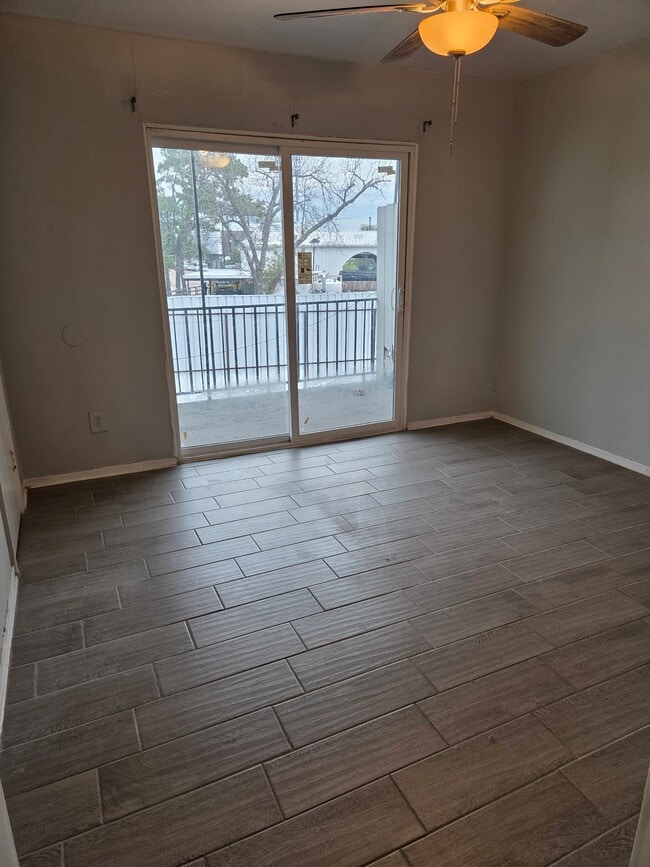 Photo - 306 North St Unidad 14