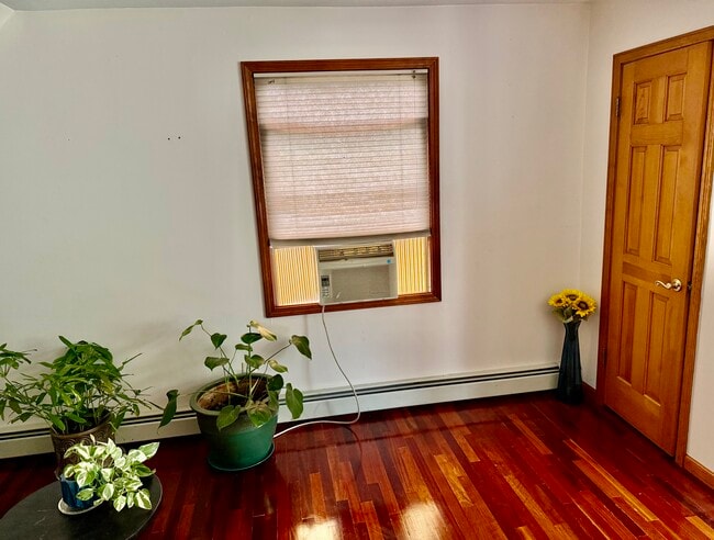 Photo - 18 Marlin Dr Unit Studio