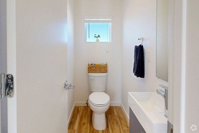 Columbine - 2 habitaciones, 2.5 baños - 118 m² - Medio baño