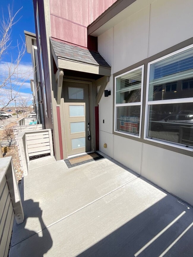 Photo - 3 Bedroom Townhome Available Near Voyager Pkwy & Interquest Pkwy!