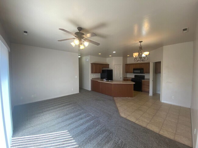 Photo - Shadow Mountain duplex