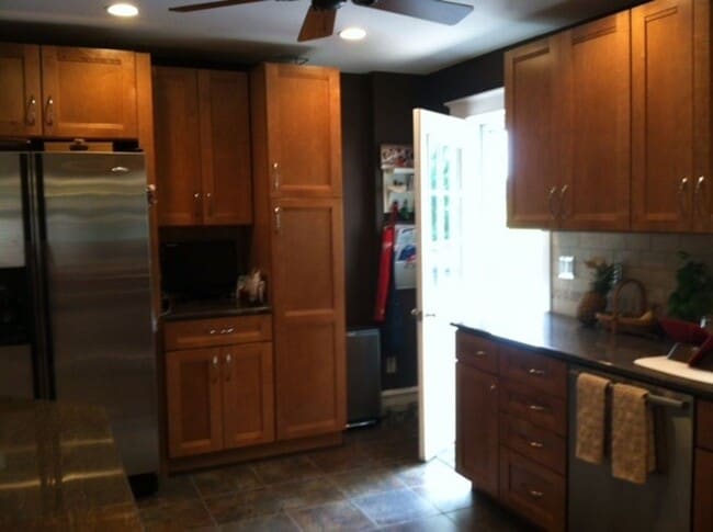 Photo - 207 E. 11th Ave