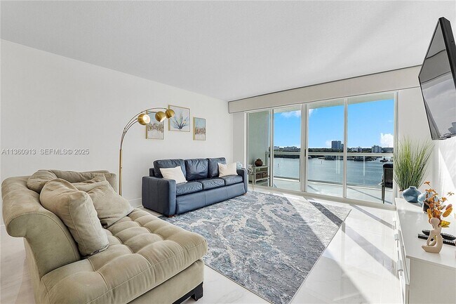 Photo - 17050 N Bay Rd Unit 807