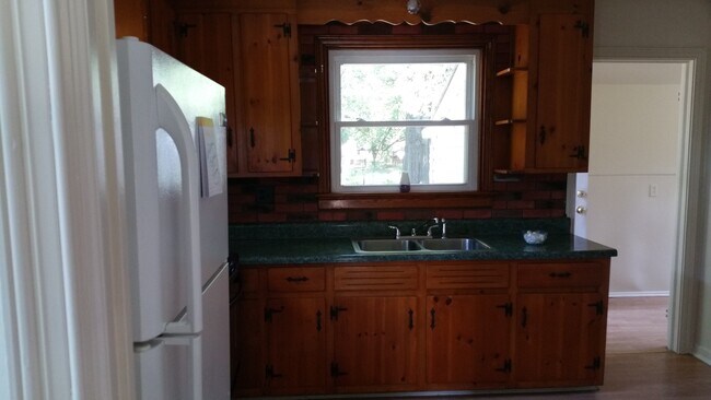 Photo - Orcutt Lane - 3 bedroom house