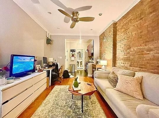 Building Photo - 493 Second Avenue Rental