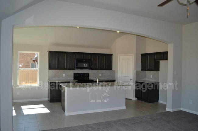 Photo - 5090 Royal Springs Dr