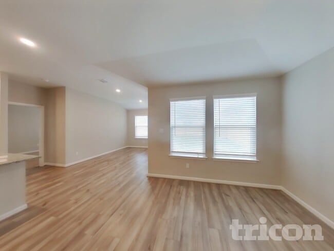 Photo - 5907 Noah Pl