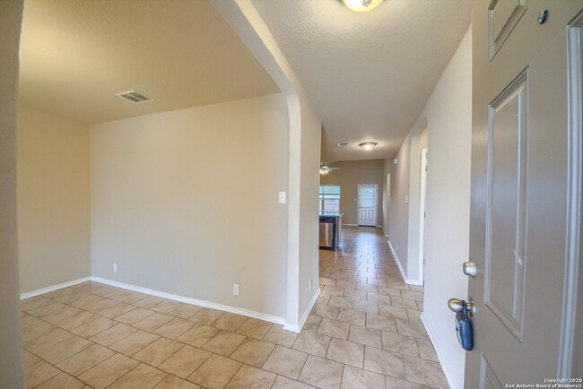 Photo - SPACIOUS 4-BEDROOM OFFERING 50% OFF FIRST ...