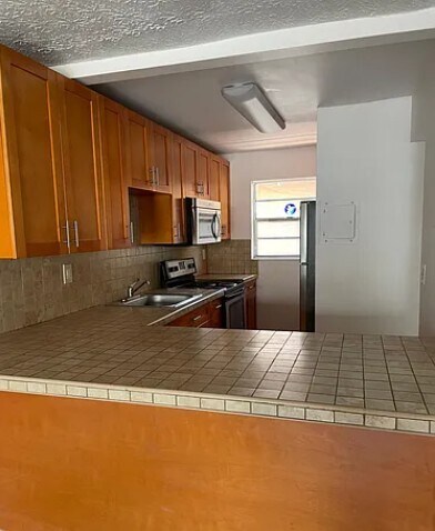 6055 W 19th Ave Unidad 413