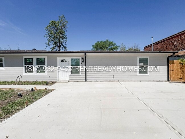 Building Photo - 3810 Weslow St