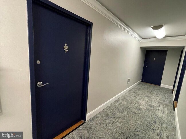 Photo - 1801 Clydesdale Pl NW Unit 324