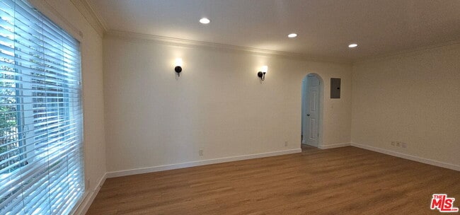Photo - 451 S Doheny Dr Unit 451