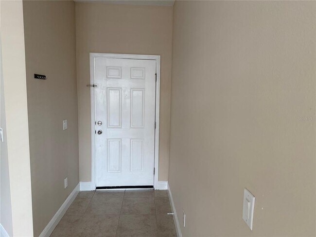 Photo - 7719 Maslin St