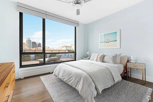 Building Photo - 50 Greenpoint Ave Unit 5A Rental